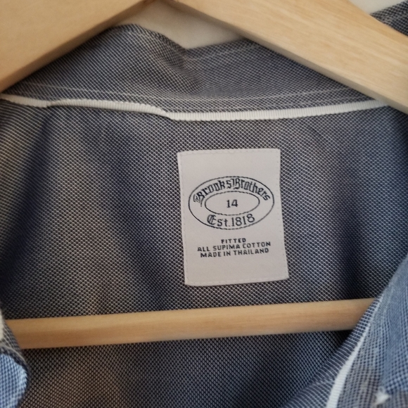 Women's Brook's Brothers button down - Picture 2 of 4